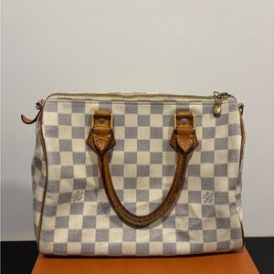 Checkered Handbag with Brown Accents